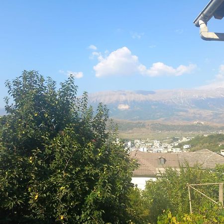 Miziriguesthouse Gjirokastër Exterior foto